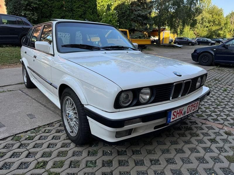 Gebraucht BMW 325 170 PS (125 kW) 1990 Weiß Kombi