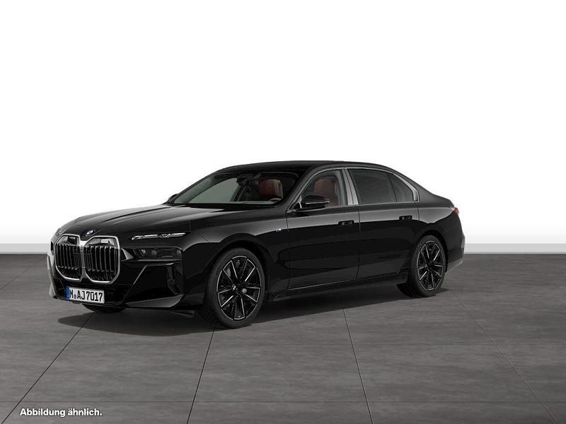 Black sapphire metallic Gebraucht 2024 BMW 740 Comfort Edition Limousine | 125.804 € - Bild 1/4