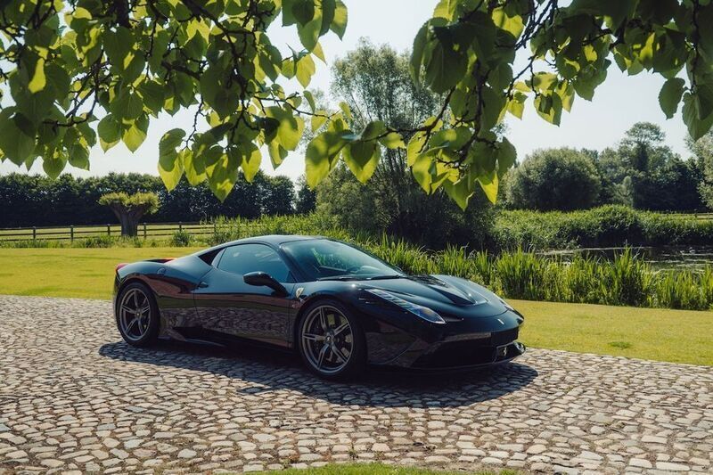 Schwarz Gebraucht 2014 Ferrari 458 Coupé | 435.000 € - Bild 1/2