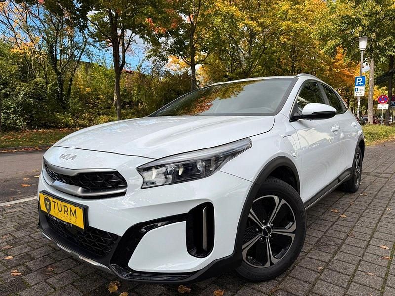 Weiß Gebraucht 2022 Kia XCeed Vision SUV | 18.944 € (Superpreis) - Bild 1/4