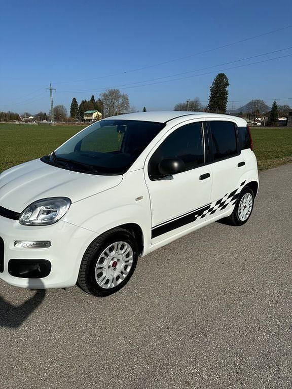 Gebraucht Fiat Panda Pop 69 PS (50 kW) 2017 Weiß Kleinwagen
