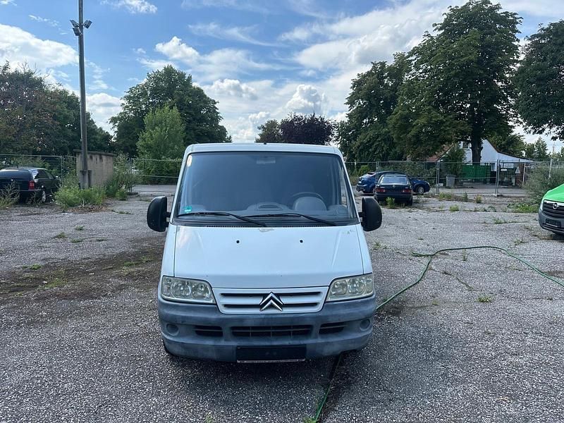Weiß Gebraucht 2002 Citroën Jumper Van / Kleinbus | 3.799 € (Superpreis) - Bild 1/4