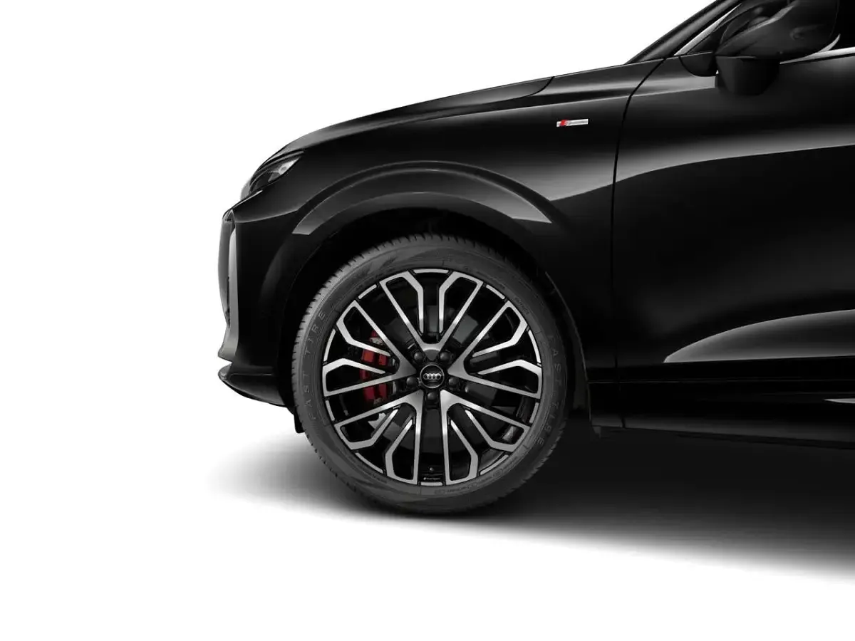 Neu Audi Q3 265 PS (194 kW) 2026 Mythosschwarz metallic SUV