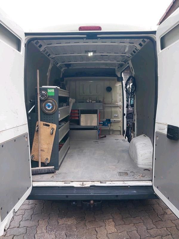 Second-hand Citroën Jumper 130 CP (95 kW) 2013 Alb Monovolum