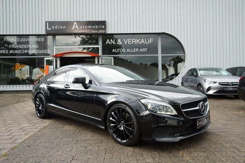 Schwarz Gebraucht 2017 Mercedes CLS250 Limousine | 24.800 € (Teuer) - Bild 1/4