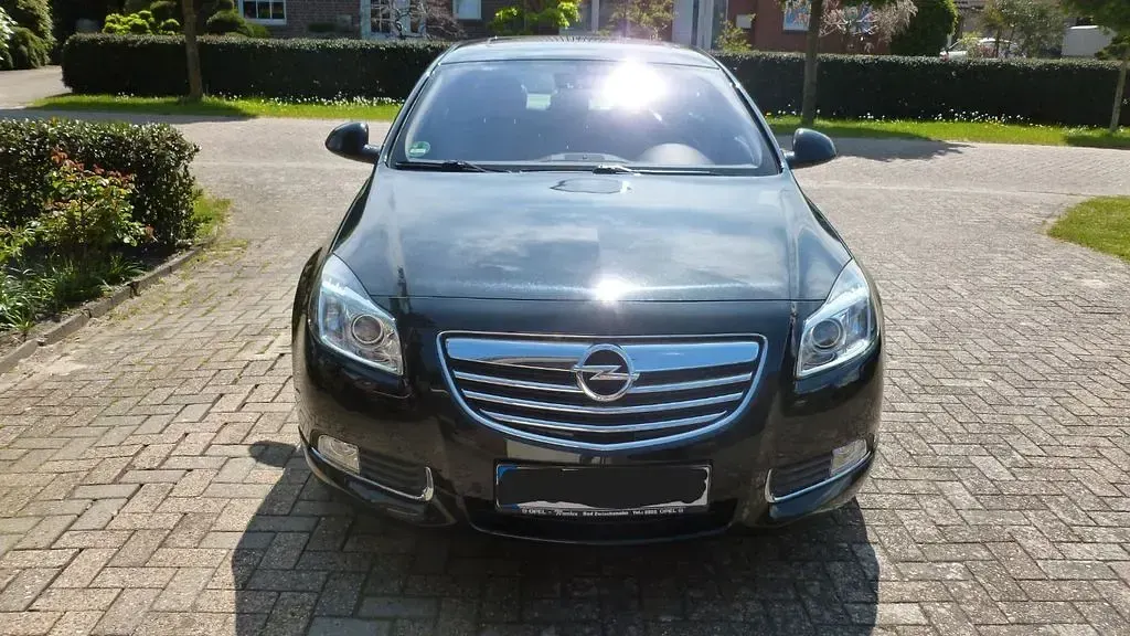 Gebraucht Opel Insignia Innovation 260 PS (191 kW) 2012 Schwarz Limousine