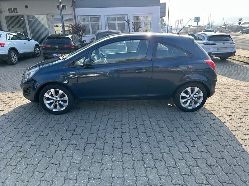 Gebraucht Opel Corsa 90 PS (66 kW) 2014 Kleinwagen