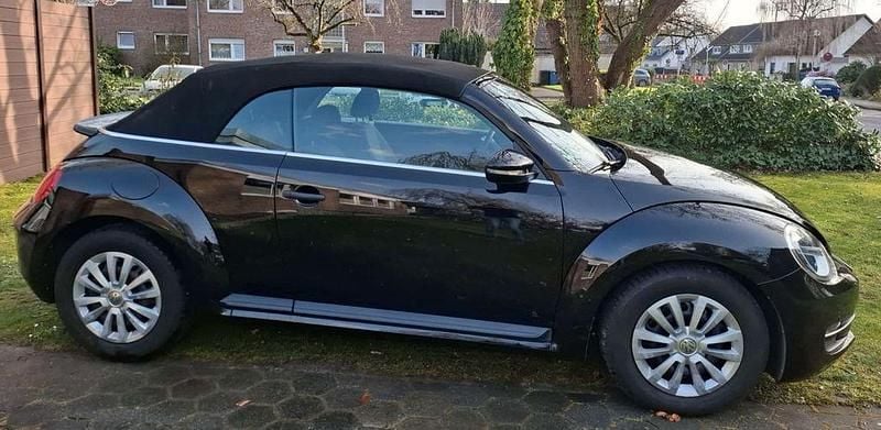 Gebraucht VW Beetle 105 PS (77 kW) 2016 Schwarz Kleinwagen