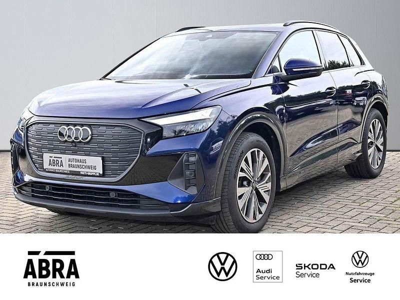 Navarrablau metallic Gebraucht 2022 Audi Q4 e-tron Sport SUV | 34.950 € (Etwas zu teuer) - Bild 1/4