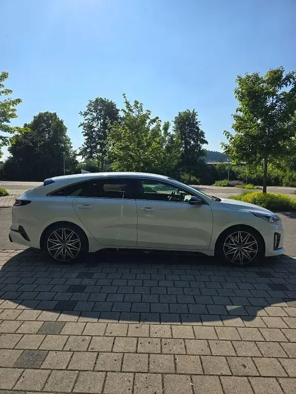 Gebraucht Kia ProCeed GT 204 PS (150 kW) 2021 Weiß Kombi