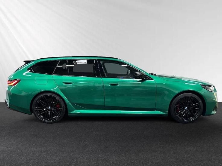 Gebraucht BMW M5 Sport Line 727 PS (534 kW) 2025 Isle of man gruen metallic Kombi