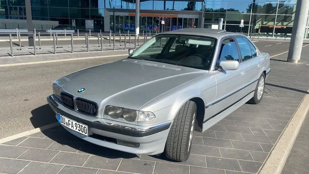 Gebraucht BMW 728 Performance 193 PS (141 kW) 1998 Grau Limousine
