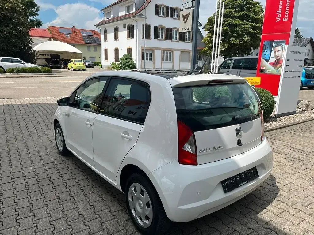 Second-hand Seat Mii 61 kW (83 CP) 2021 Alb Hatchback