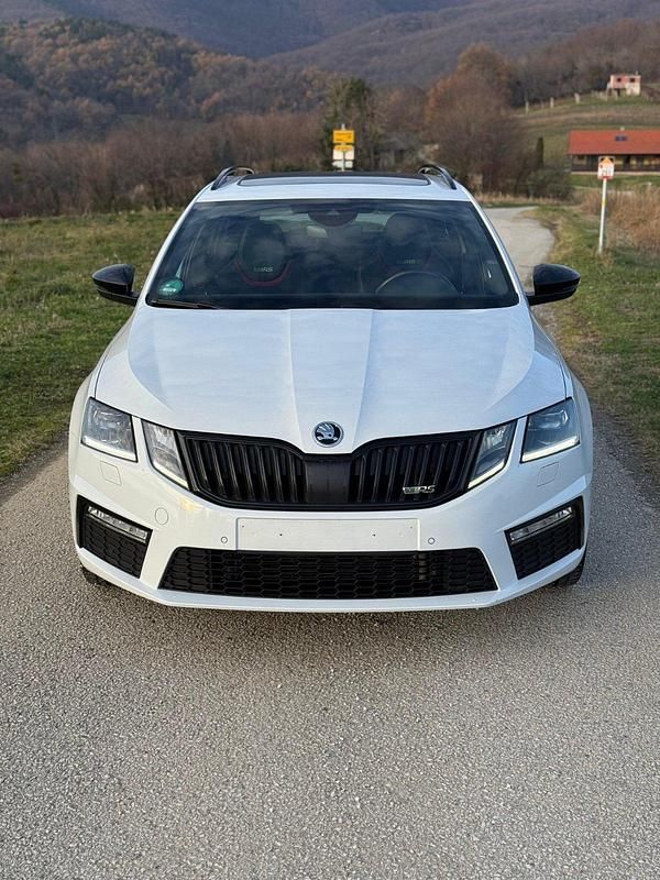 Gebraucht Skoda Octavia RS 230 PS (169 kW) 2017 Weiß Cabrio