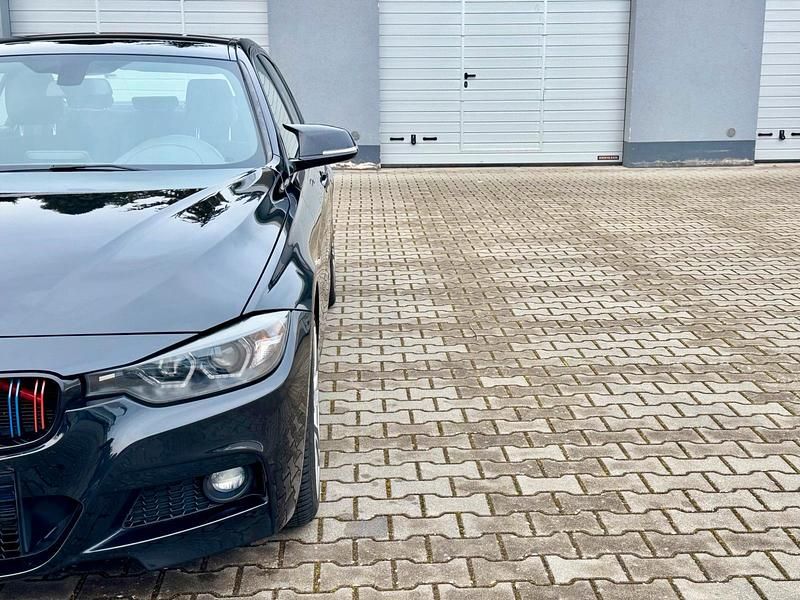 Gebraucht BMW 318 M Sport 136 PS (100 kW) 2014 Schwarz Limousine