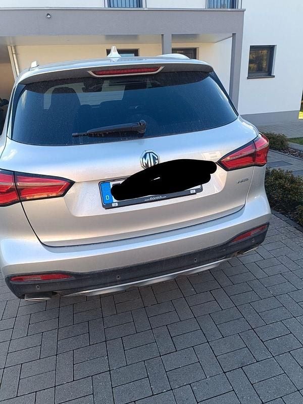 Gebraucht MG HS Luxury 162 PS (119 kW) 2023 Silber SUV