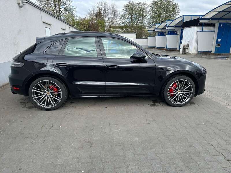 Schwarz Gebraucht 2021 Porsche Macan GTS SUV | 63.000 € (Superpreis) - Bild 1/4