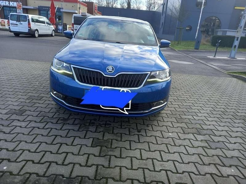 Gebraucht Skoda Rapid Active 95 PS (69 kW) 2017 Blau Kleinwagen