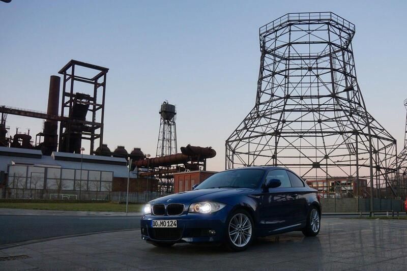 Blau Gebraucht 2010 BMW 125 Coupé M Sport Coupé | 10.499 € (Fairer Preis) - Bild 1/4