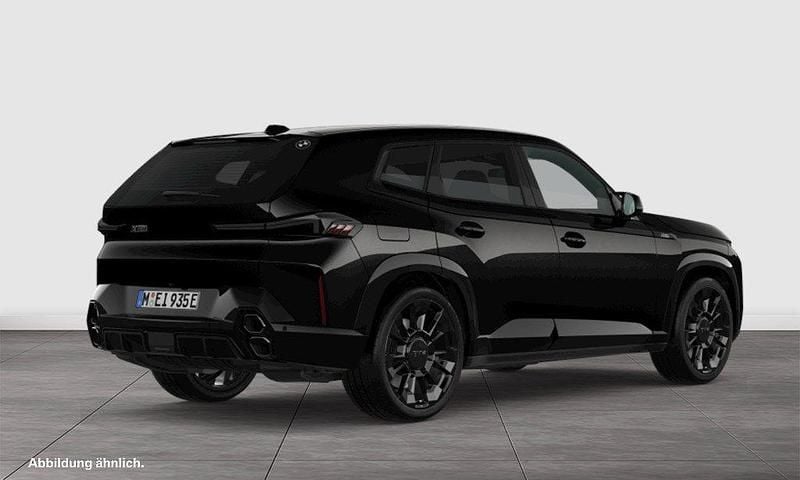 Neu BMW XM Performance 476 PS (350 kW) 2026 Schwarz SUV