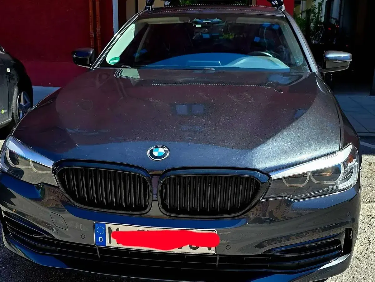 Używany BMW 520 Efficient Dynamics 190 KM (139 kW) 2018 Szary Sedan/Limuzyna