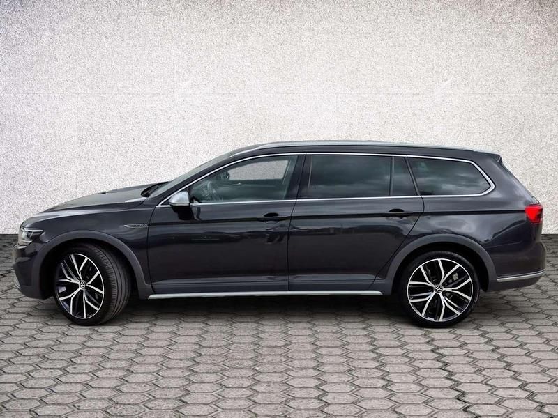 Gebraucht VW Passat 200 PS (147 kW) 2020 Mangangrau metallic Kombi