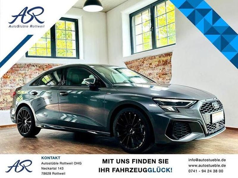 Grau Gebraucht 2022 Audi A3 S-Line Limousine | 31.488 € (Teuer) - Bild 1/4