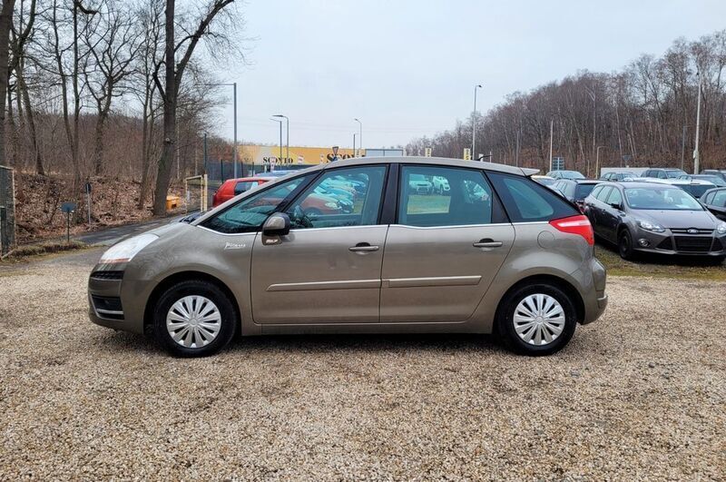 Gebraucht Citroën Grand C4 Picasso Tendance 120 PS (88 kW) 2010 Nocciola Van / Kleinbus