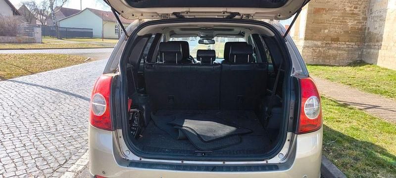 Gebraucht Chevrolet Captiva 230 PS (169 kW) 2007 Gold SUV