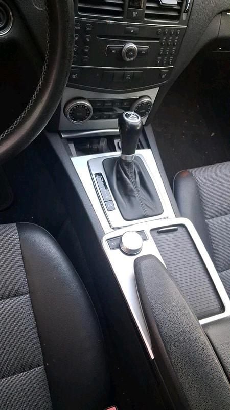 Gebraucht Mercedes C220 170 PS (125 kW) 2009 Schwarz Kombi