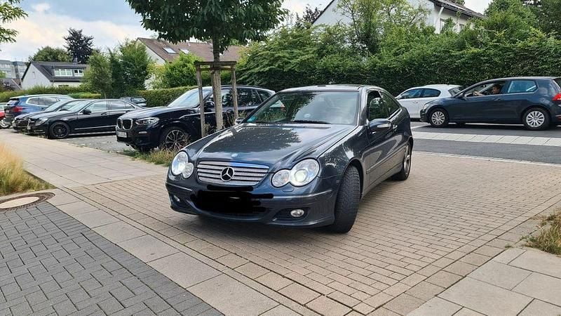Gebraucht 2007 Mercedes C230 Coupé | 3.799 € (Fairer Preis) - Bild 1/4