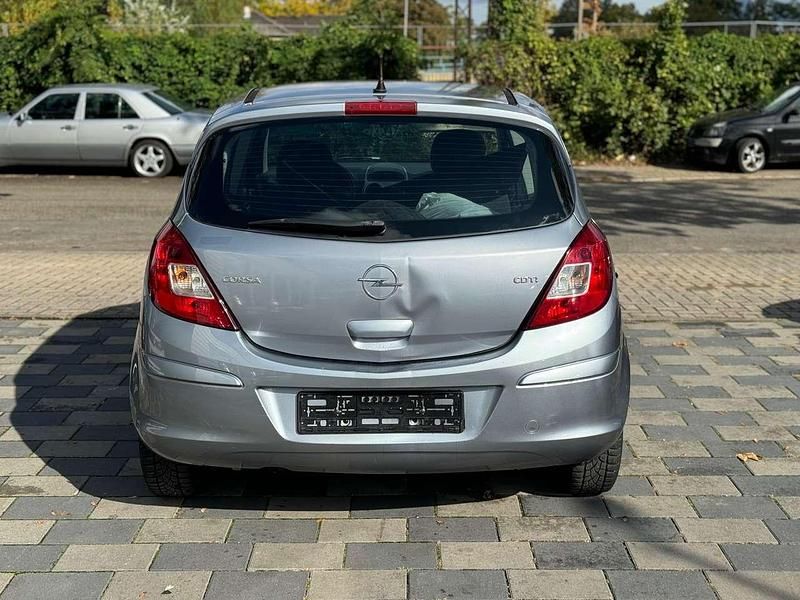 Gebraucht Opel Corsa Catch Me 75 PS (55 kW) 2007 Lichtsilber m2 Kleinwagen