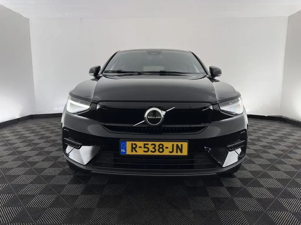 Gebraucht Volvo C40 Core 169 kW (231 PS) 2022 Schwarz SUV