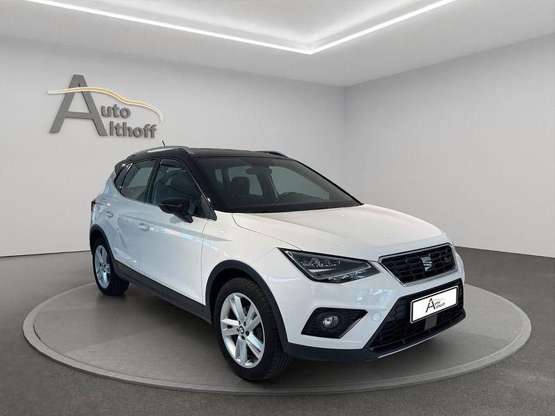 Weiß Gebraucht 2019 Seat Arona FR SUV | 15.999 € (Fairer Preis) - Bild 1/4