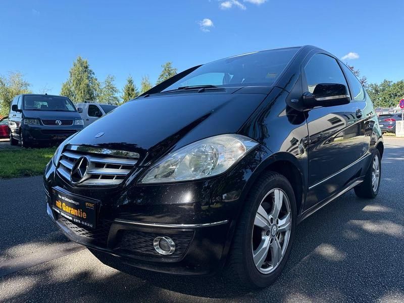Schwarz Gebraucht 2009 Mercedes A170 Limousine | 3.100 € (Fairer Preis) - Bild 1/4