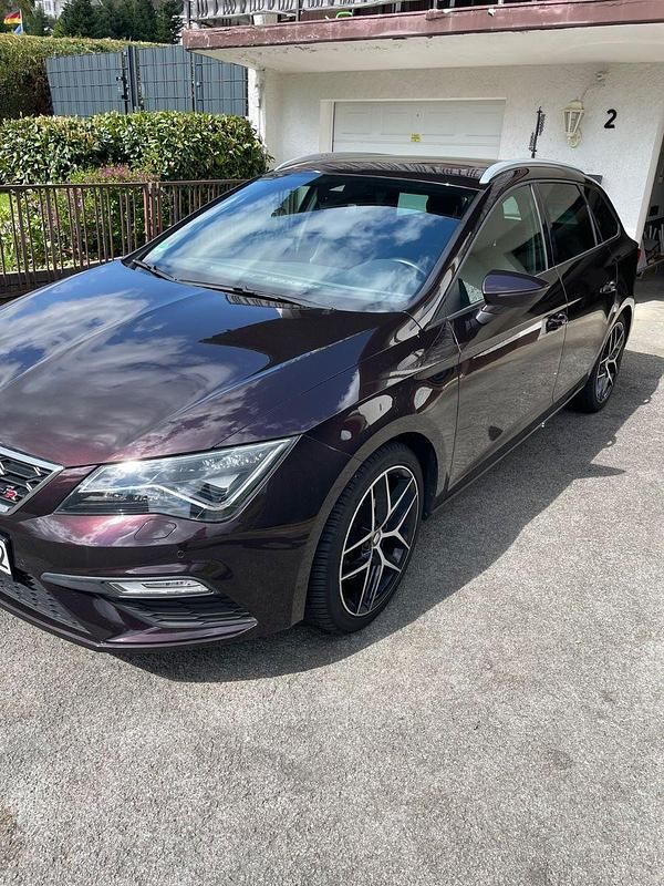 Gebraucht Seat Leon ST FR 179 PS (131 kW) 2018 Violet Kombi