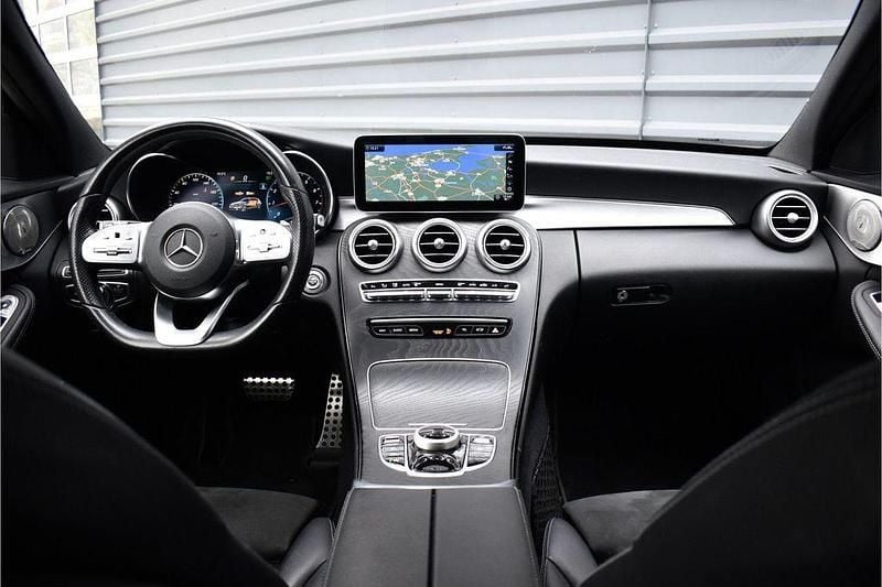 Gebraucht Mercedes C160 Business 129 PS (94 kW) 2020 Grau Coupé