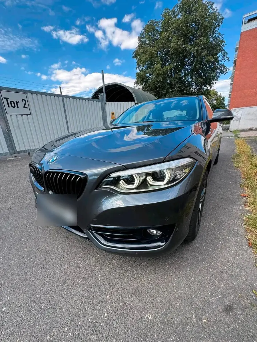 Gebraucht BMW 218 Sport Line 136 PS (100 kW) 2019 Grau Coupé