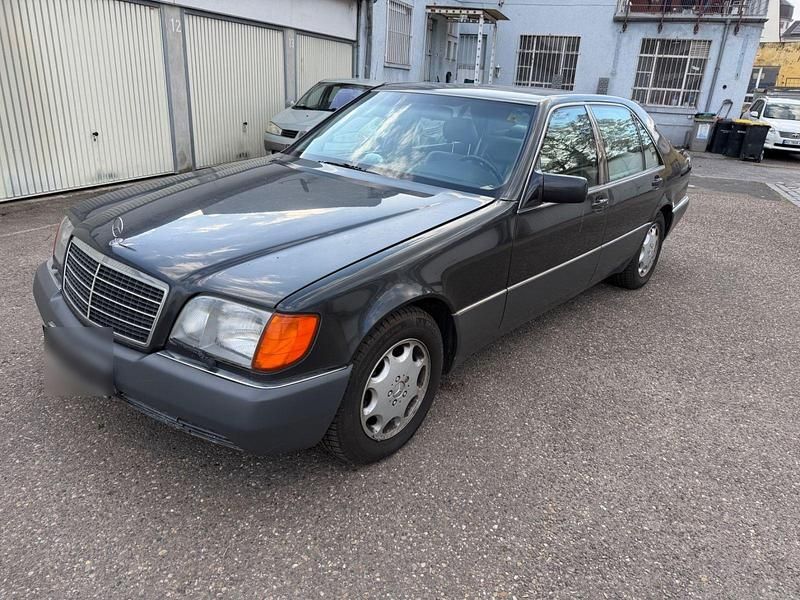 Gebraucht Mercedes 500 252 PS (185 kW) 1991 Schwarz Limousine