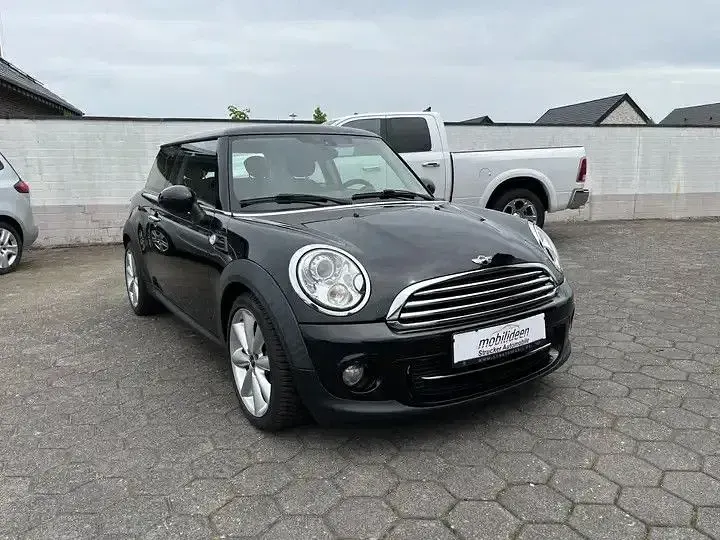 Gebraucht Mini Cooper 122 PS (89 kW) 2013 Schwarz Kleinwagen