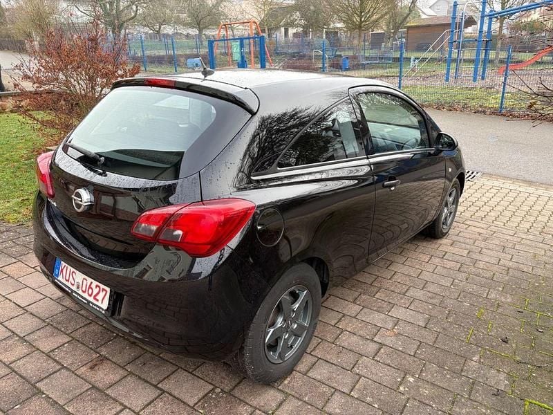 Gebraucht Opel Corsa Selection 69 PS (50 kW) 2016 Black meet kettle (metallic) Kleinwagen