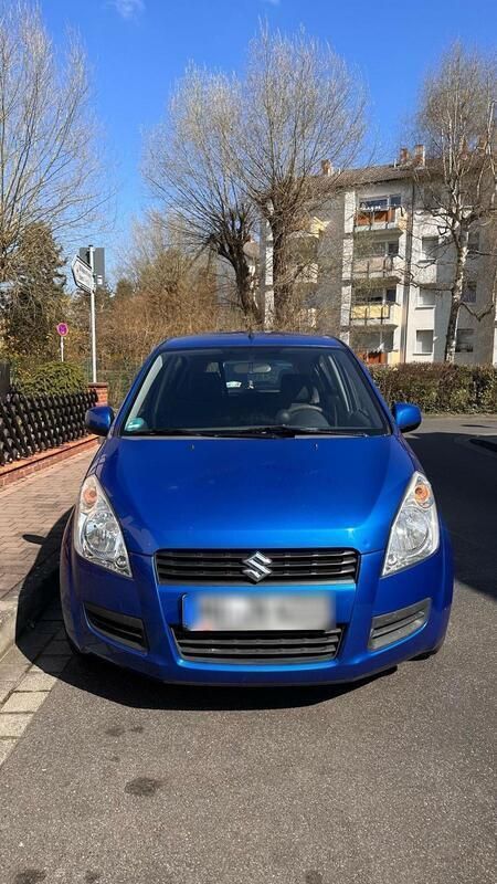 Blau Gebraucht 2010 Suzuki Splash Kleinwagen | 2.700 € (Etwas zu teuer) - Bild 1/4