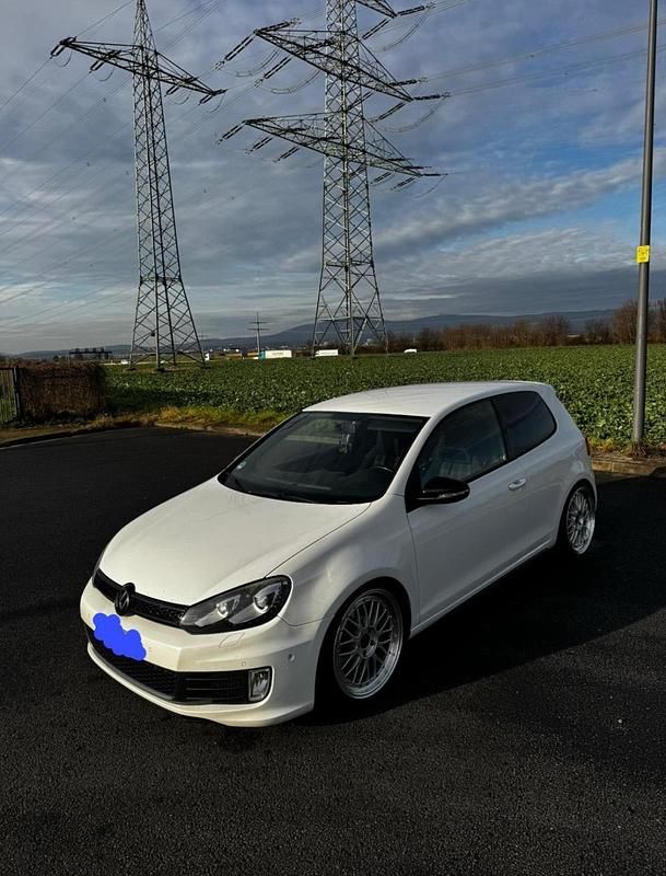 Gebraucht VW Golf GTI 205 PS (150 kW) 2011 Weiß Coupé