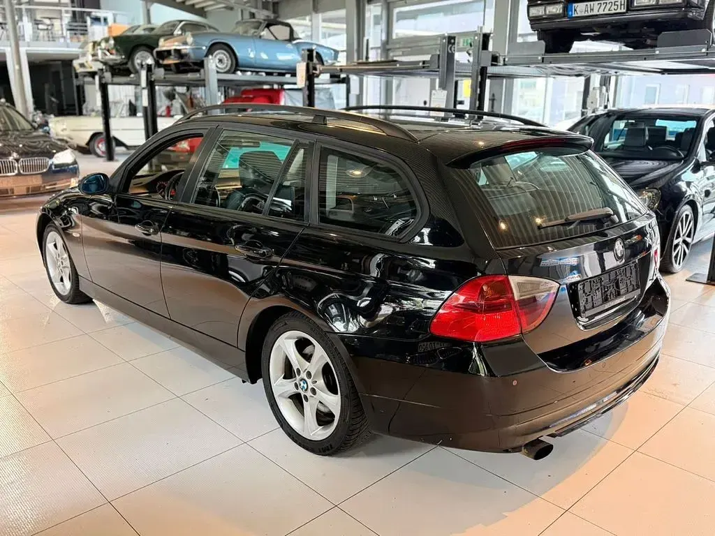 Gebraucht BMW 320 Performance 163 PS (119 kW) 2006 Schwarz Limousine