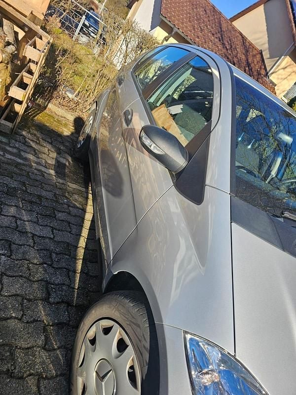 Gebraucht Mercedes A150 102 PS (75 kW) 2007 Silber Kleinwagen