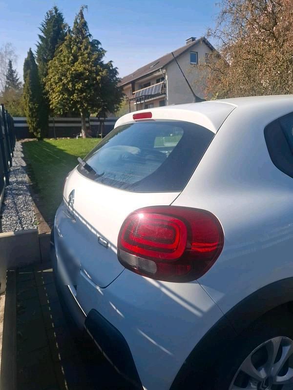 Gebraucht Citroën C3 102 PS (75 kW) 2020 Weiß Kleinwagen