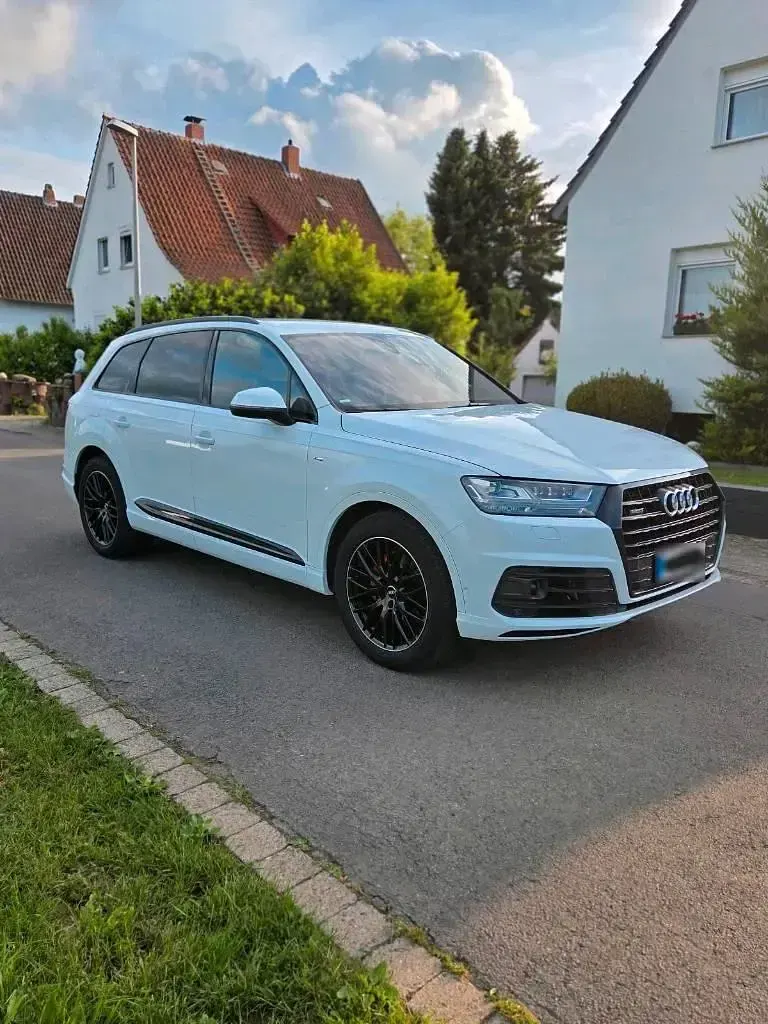 Gebraucht Audi Q7 Black Edition 286 PS (210 kW) 2018 Weiß SUV