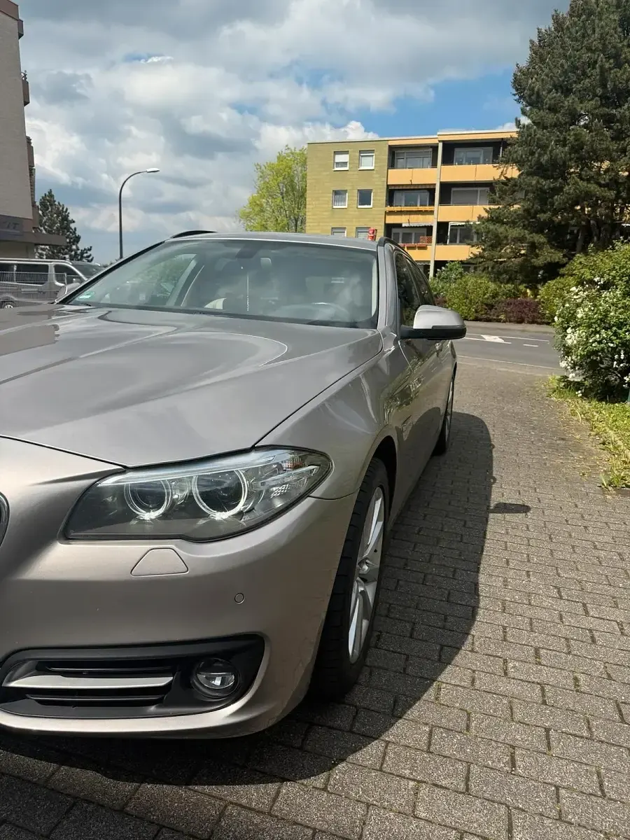 Gebraucht BMW 520 190 PS (139 kW) 2016 Beige Kombi