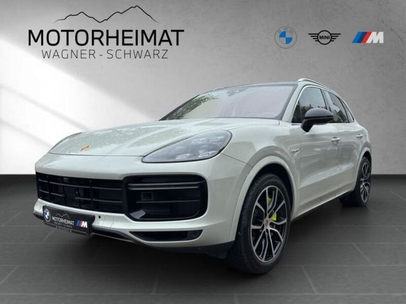 Mahagoni (metallic) Gebraucht 2019 Porsche Cayenne S Sport SUV | 89.750 € - Bild 1/4