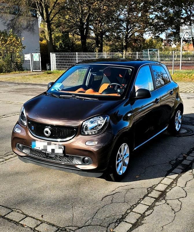 Gebraucht Smart ForFour Electric Drive 60 kW (82 PS) 2019 Braun Kleinwagen